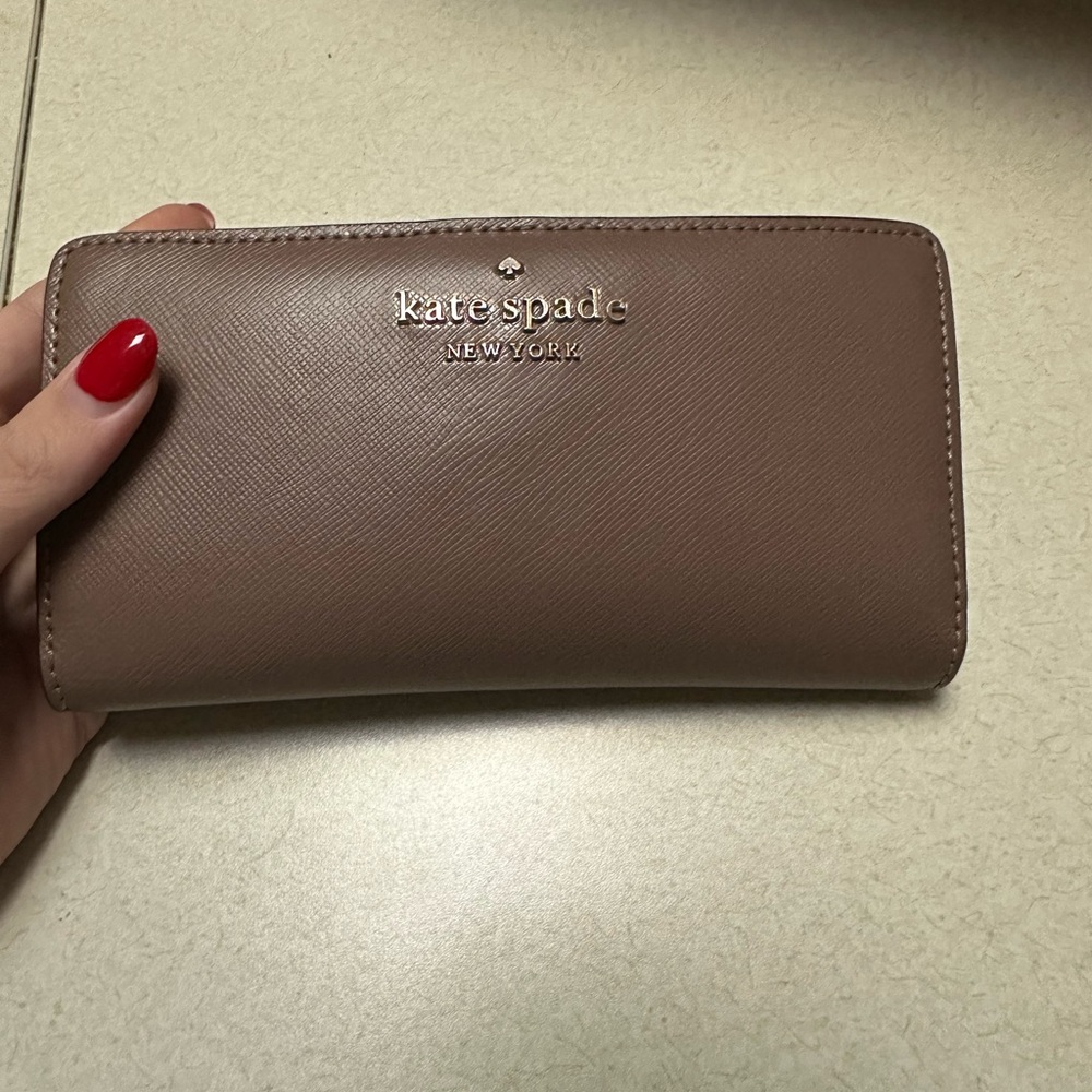 Kate Spade Taupe Leather Wallet